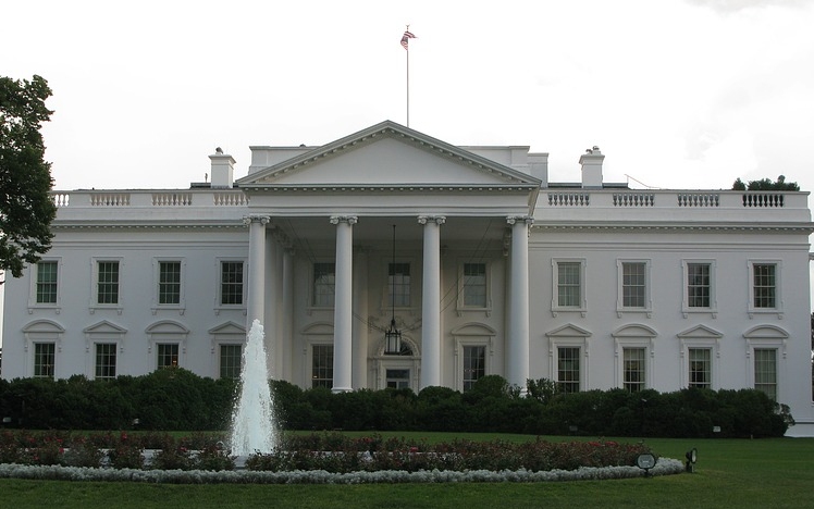 A Fehér Ház szerint 50 százalékos a kormányzati hivatalok leállásának esélye