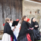 Népdalok és szanyi bötlehemes a szanyi tájházban.