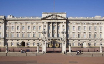 Elítélt gyilkos hatolt be a Buckingham-palota kertjébe