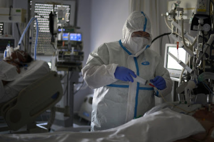 Meghalt 45 beteg, 4039 új fertőzöttet találtak Magyarországon