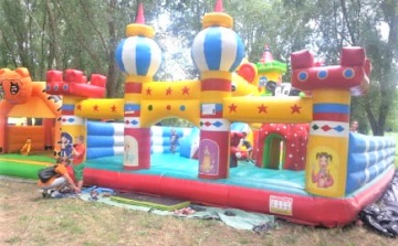 Zoo Kisfalud ünnepi program