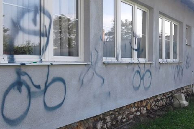 Visszavonta a rendőrség a nyomravezetőnek kitűzött díjat