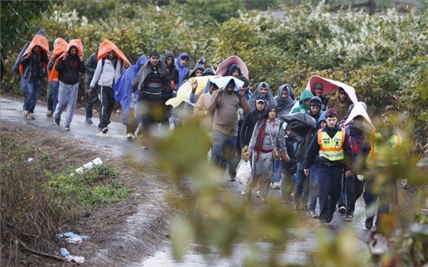 A tavalyinál is több migráns érkezhet az osztrák hírszerzés szerint