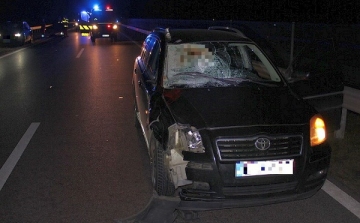 Halálos baleset történt tegnap este az M85-ös autóúton Kónynál