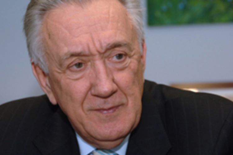 Kovács László: szó sincs magyar sikertörténetről