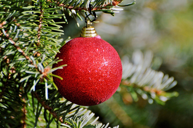 Szil idén is csatlakozott a karácsonyi cipősdoboz akcióhoz