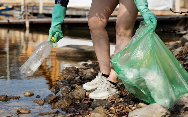 Tavaszi falurendezés Vágon