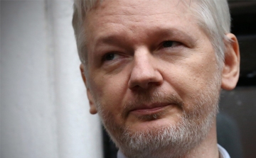 Titokban vádat emeltek a WikiLeaks alapítója ellen 