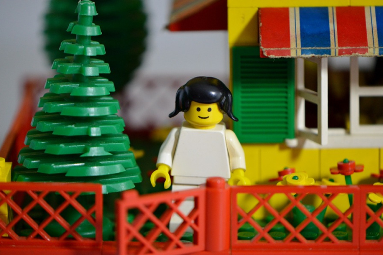 Építsd meg Mihályit legoból!