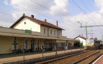 Vonatpótló buszok Csorna-Sopron között