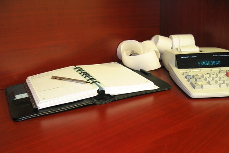 Gazdálkodási ügyintéző állást hirdetett a csornai önkormányzat