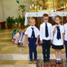 Szany Nagyközségben is megkezdődött az iskolai év Veni Sancte szentmisével a Szent Kereszt megtalálása templomban.