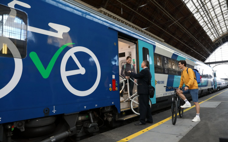 MÁV: tavaly 1,2 millióan szállítottak kerékpárt vasúton