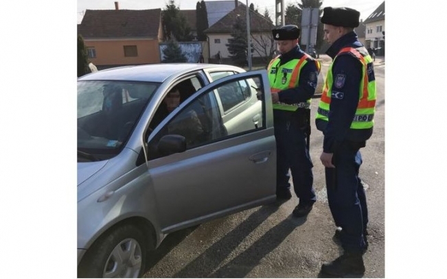 Közúti ellenőrzések Csornán a balesetek megelőzése érdekében