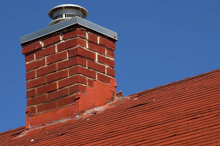 Az egylakásos ingatlanba januártól csak kérésre érkezik a kéményseprő