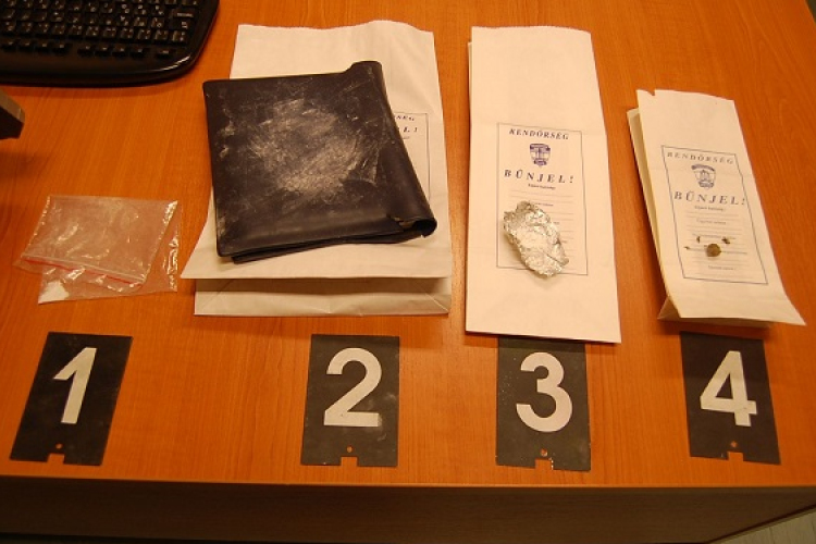 Vádemelést javasol a rendőrség két kapuvári férfi ellen kábítószer birtoklása miatt