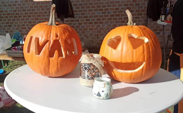 Hagyományőrző disznóvágás Ivánban