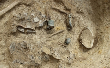 Több ezer éves leleteket találtak a régészek