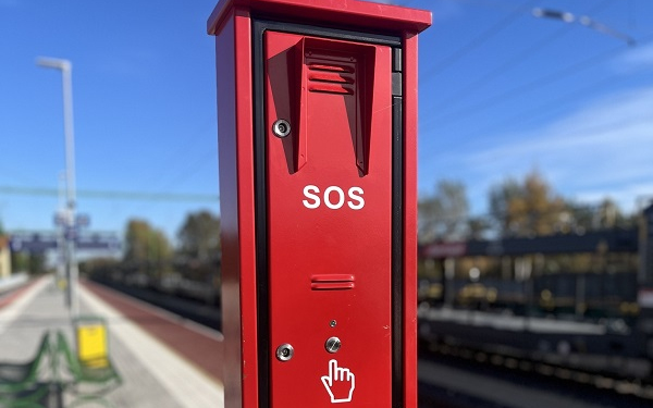  Így működik az SOS oszlop Kapuváron a vasútállomáson