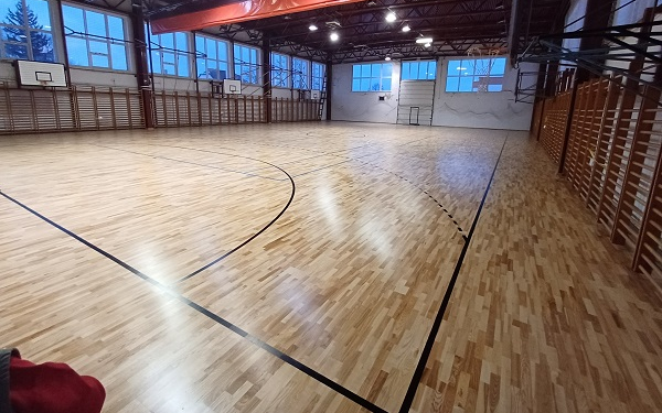 Újabb nagy lépés a tornacsarnok felújításában