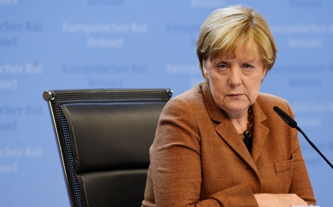 Angela Merkel továbbra sem hajlandó módosítani menekültpolitikai irányvonalán