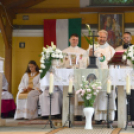 Búcsú napi szentmise Szanyban a Szent Anna kápolnánál.
