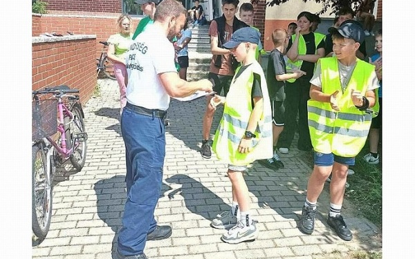 Kapuvári kerékpáros nap a rendőrökkel