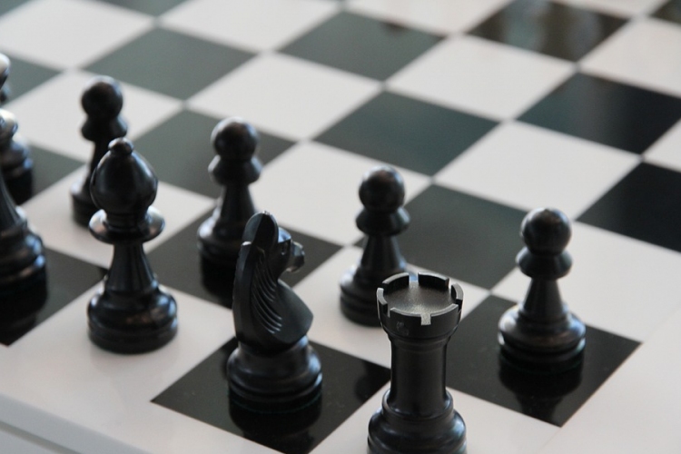 Ingyenes online sakksuli indul iskoláknak és kluboknak