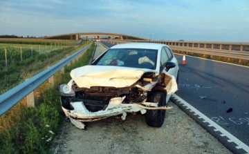 Tegnap újabb baleset történt, ezúttal az M86-os autóúton Vásárosfalu térségében