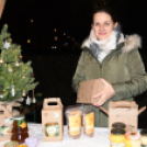 Karácsonyi vásár a szanyi templom melletti vásártéren.