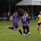 Szany-Rábatamási 1:1 (0:1) labdarúgó mérkőzés.