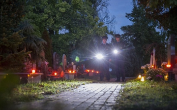 Vigyázzunk egymásra az emlékezés napjaiban!