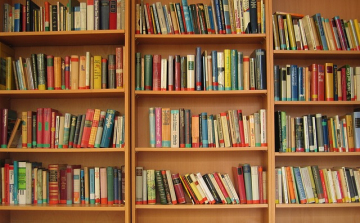 Könyvklub indul Szilsárkányban