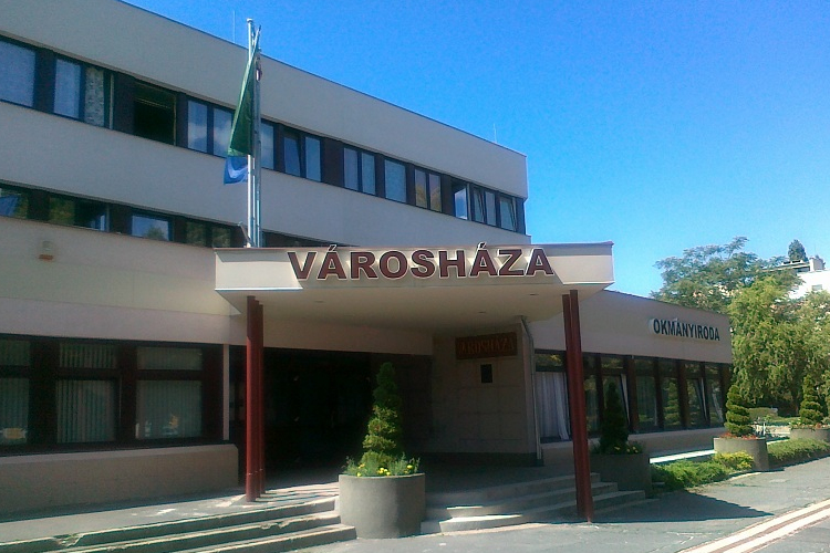 Szerdán rendkívüli ülést tart a csornai önkormányzat