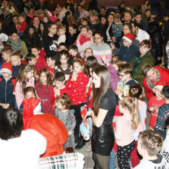 Mikulásváró ünnepség Szanyban.