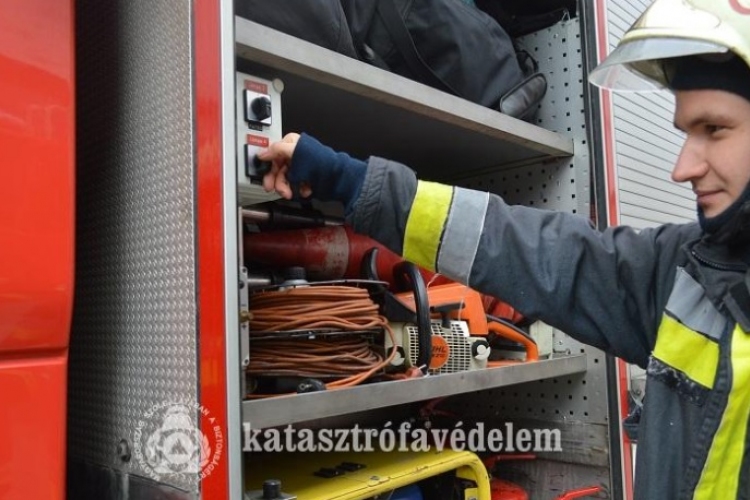 Sikeresen vizsgáztak az önkéntes tűzoltók