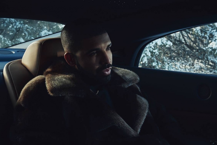 Drake új dalával újabb rekordot írt