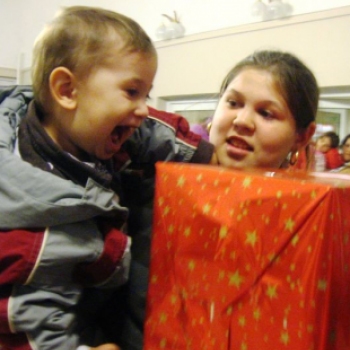 Karácsonyi adományosztás Csornán
