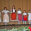Adventi vásár Szanyban, a Szent Anna Katolikus Általános Iskola és Óvodában: