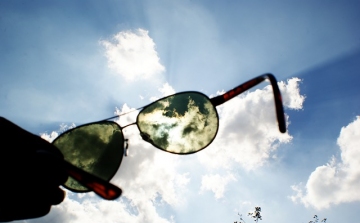 Mire figyeljen napszemüveg vásárlásakor?