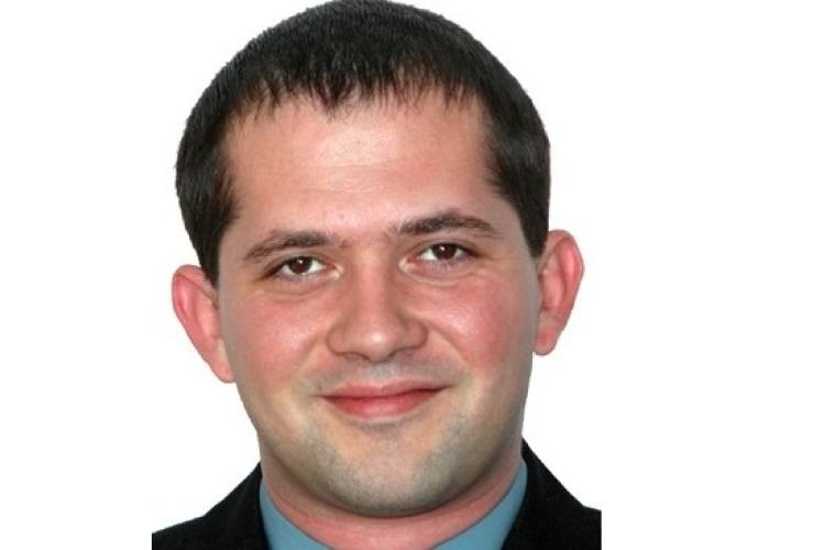 Megszavazza-e Gyopáros Alpár, hogy a kormány rendelkezzen az önkormányzatok pénzével is?