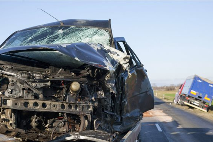 Teherautóval ütközött és meghalt egy autós Vas megyében