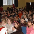 Iskolai kulturális bemutató Szanyban