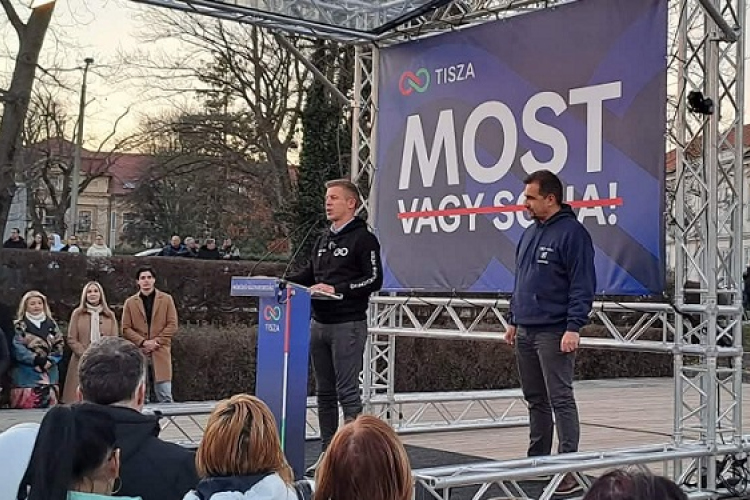 Magyar Péter és Bóna Szabolcs nagygyűlése Csornán