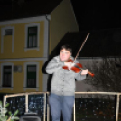 Karácsonyi vásár a szanyi templom melletti vásártéren.