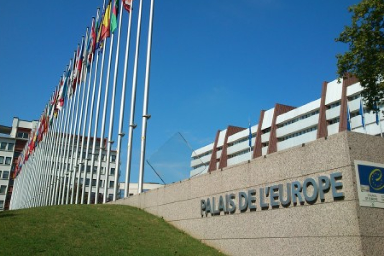 Azeri kiadatás - ET: Azerbajdzsán megsértette a jóhiszeműség és a jogállamiság elvét