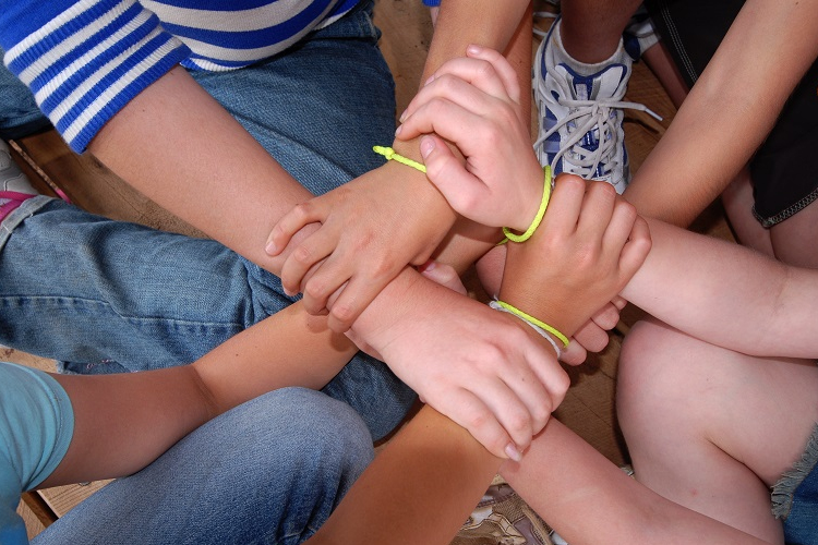 Nevelőt keresnek a csornai lakásotthonba