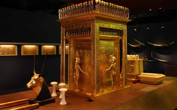 Meghosszabbítják a Tutanhamon Kincsei kiállítást