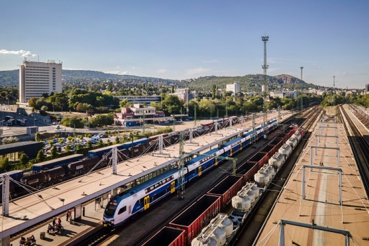Ideiglenes változások a Budapestre irányuló vonatközlekedésben