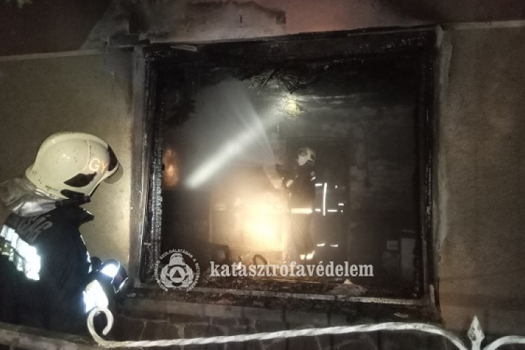 Idén már negyvenötször riasztották a tűzoltókat lakás vagy ház tűzhöz a megyében